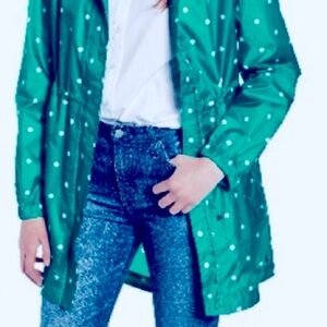 Joules Water proof Breathable Green Polka Dot Hooded Raincoat .
